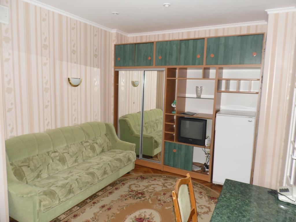 Hotel Sport Minsk Bagian luar foto